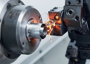 Làm thế nào để sử dụng thiết bị trong gia công CNC?